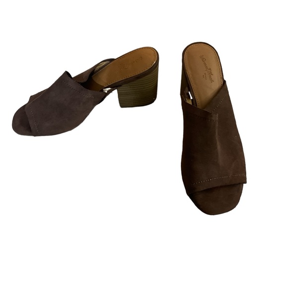 Universal thread brown suede clogs mules slides shoes 6.5 so cute EUC - Picture 5 of 5